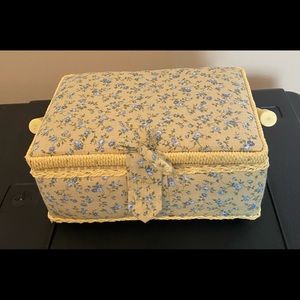 Sewing box